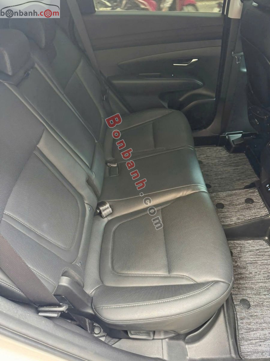 Bán ô tô Hyundai Tucson 2.0 AT Tiêu chuẩn - 2024 - xe cũ