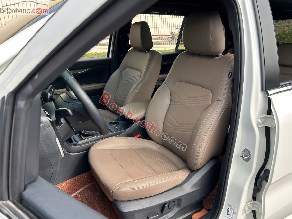 Bán ô tô Ford Everest Titanium 2.0L 4x2 AT - 2023 - xe cũ