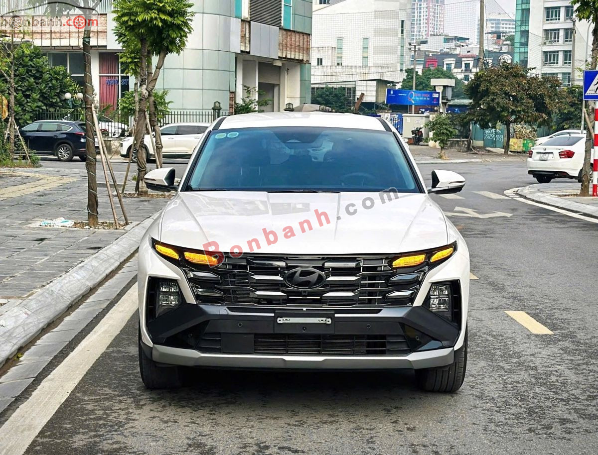 Bán ô tô Hyundai Tucson 2.0 AT Tiêu chuẩn - 2024 - xe cũ