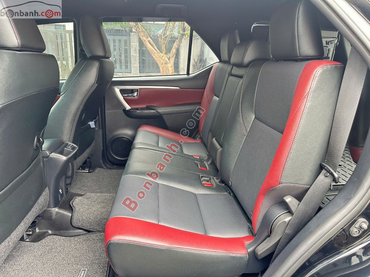 Bán ô tô Toyota Fortuner Legender 2.4L 4x2 AT - 2024 - xe cũ