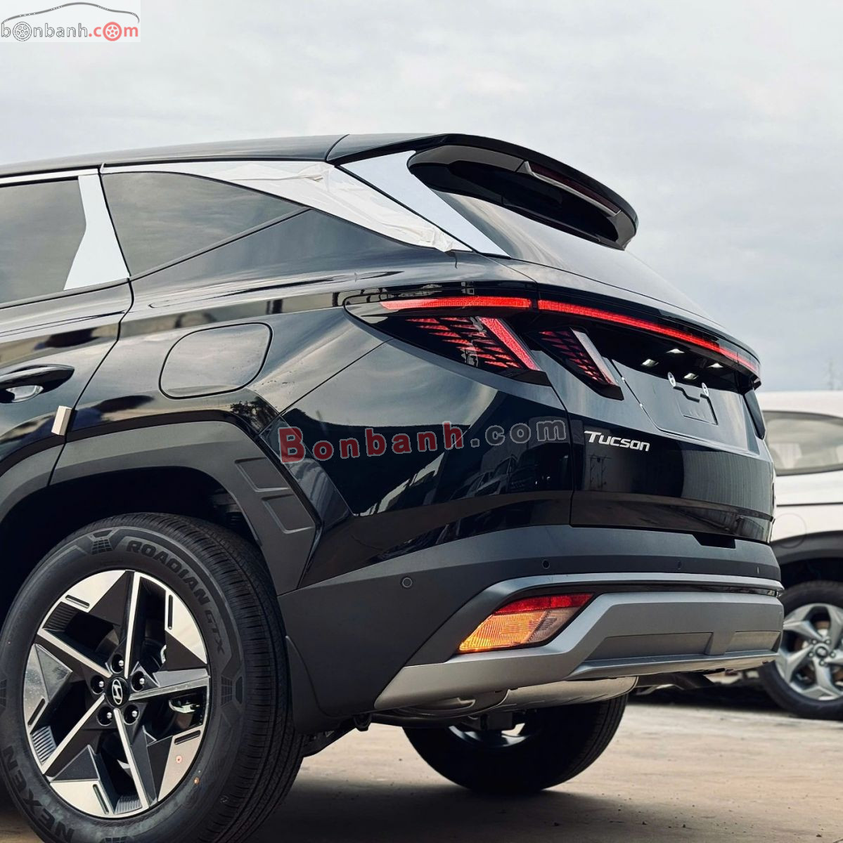 Bán ô tô Hyundai Tucson 2.0 AT Đặc biệt - 2026 - xe mới