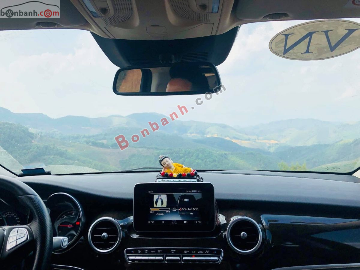 Bán ô tô Mercedes Benz V class V220d CDI - 2016 - xe cũ