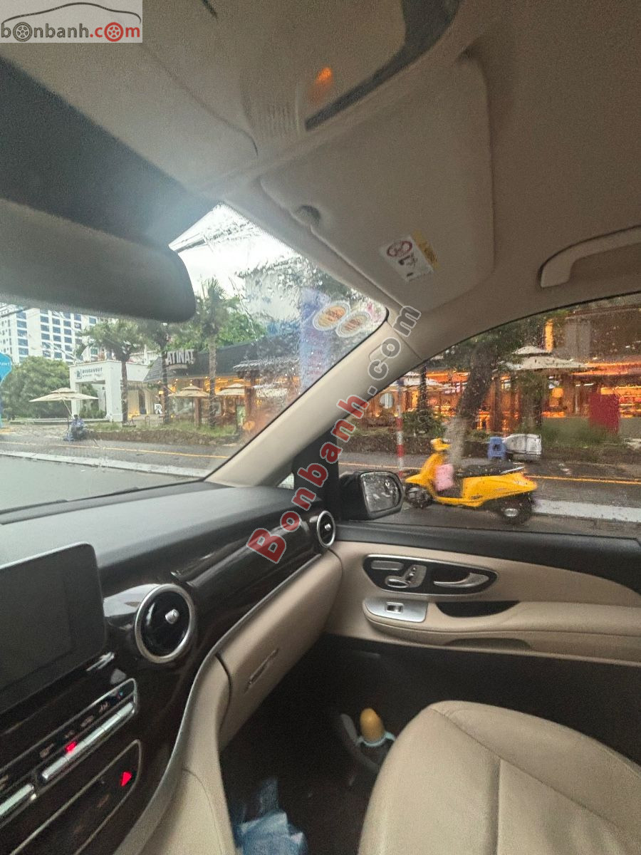 Bán ô tô Mercedes Benz V class V220d CDI - 2016 - xe cũ