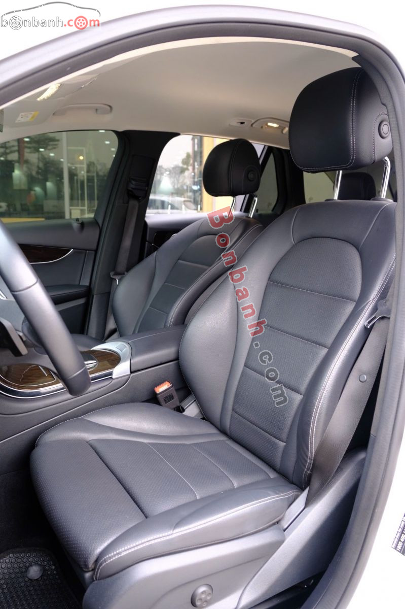 Bán ô tô Mercedes Benz GLC 200 - 2022 - xe cũ