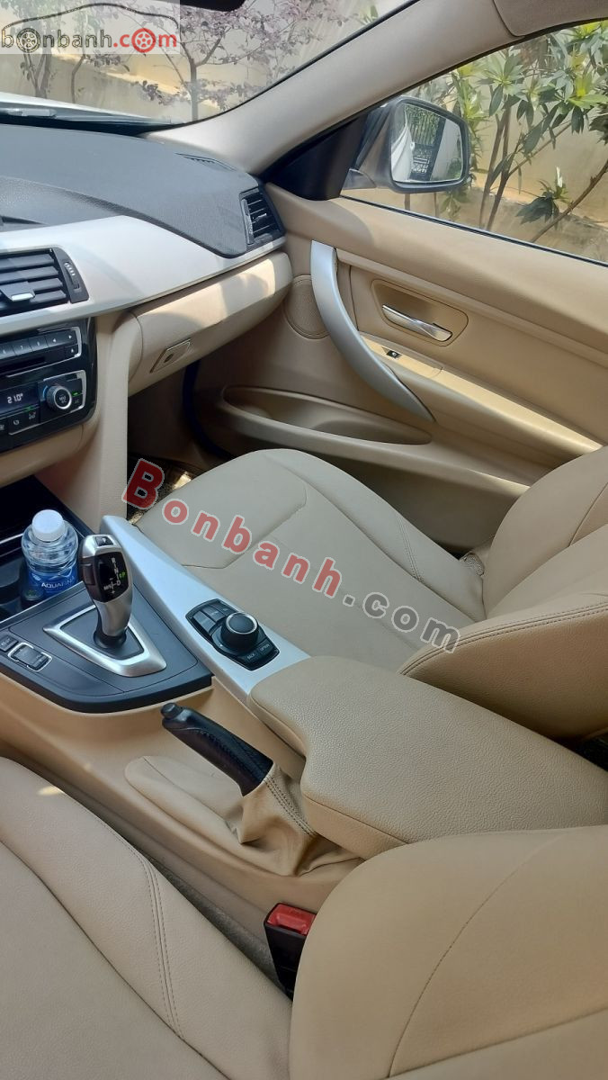 Bán ô tô BMW 3 Series 320i - 2016 - xe cũ