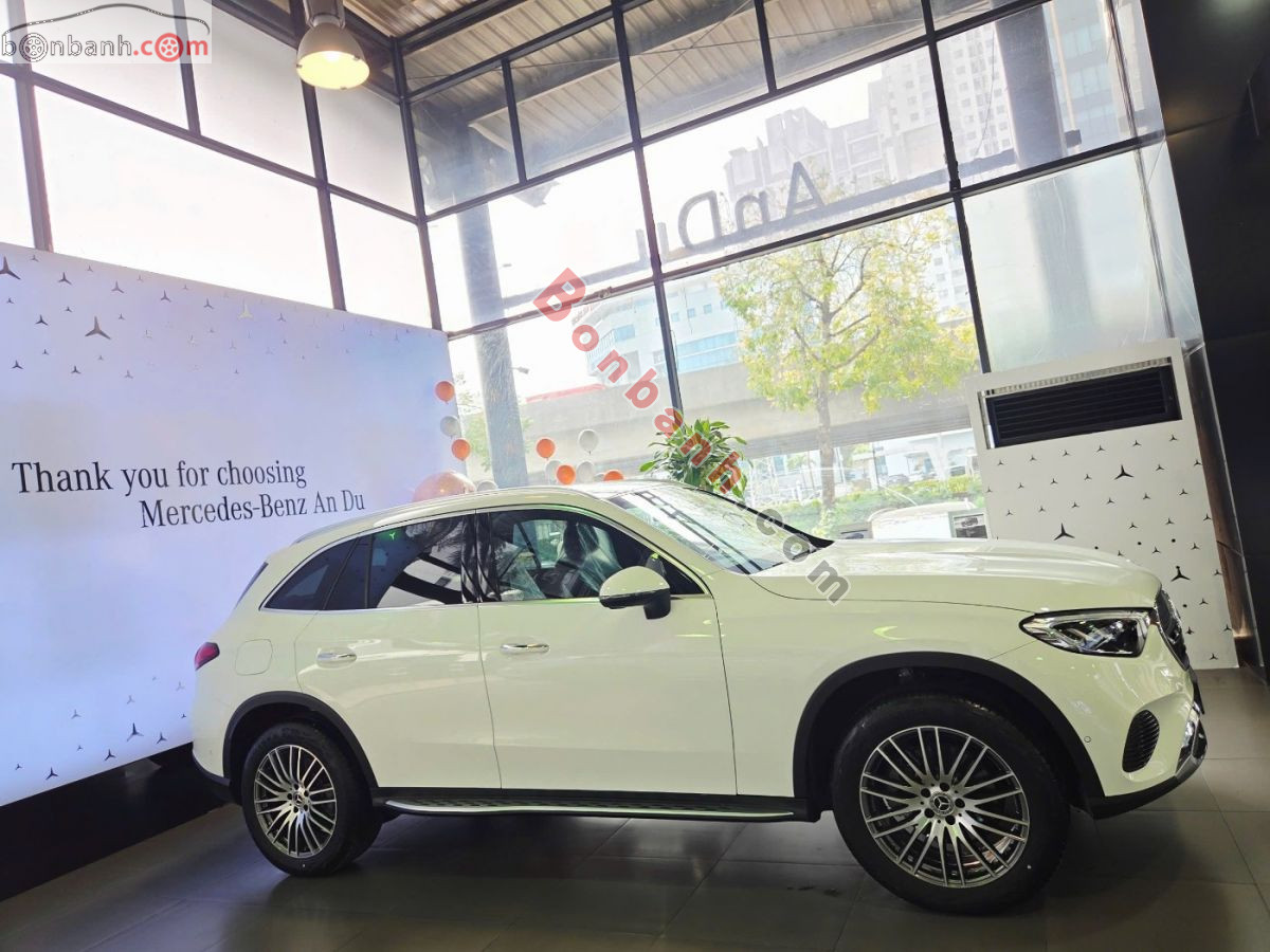 Bán ô tô Mercedes Benz GLC 200 4Matic - 2026 - xe mới
