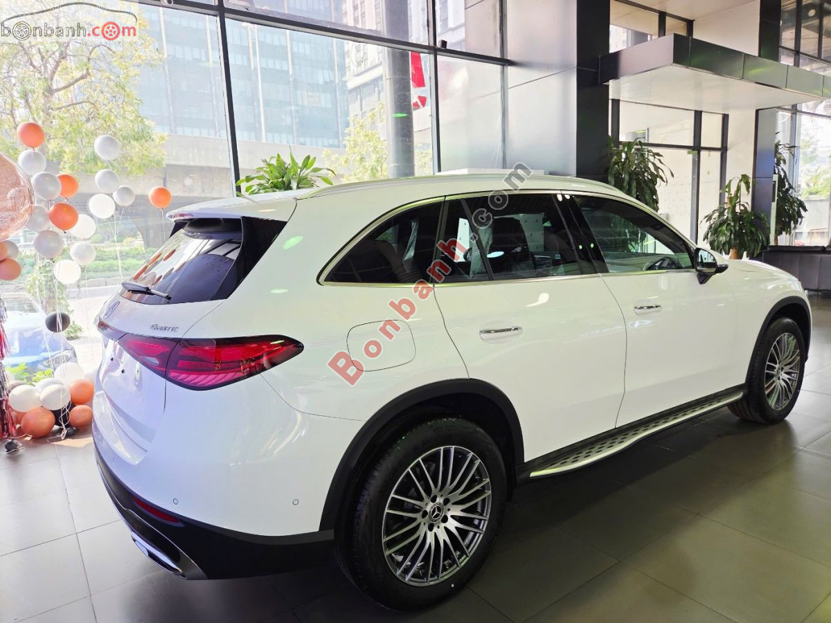 Bán ô tô Mercedes Benz GLC 200 4Matic - 2026 - xe mới