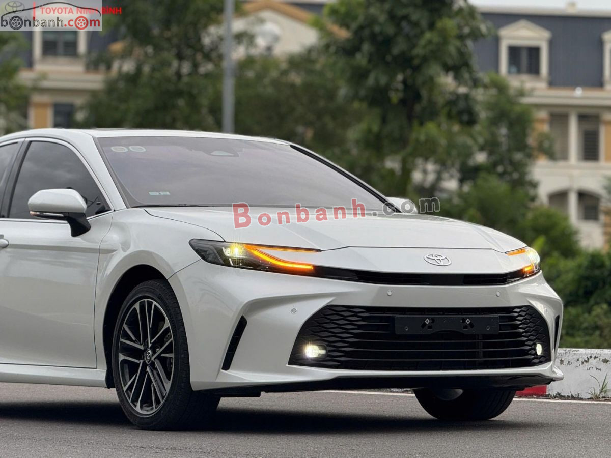 Bán ô tô Toyota Camry 2.5 HEV Top - 2026 - xe mới