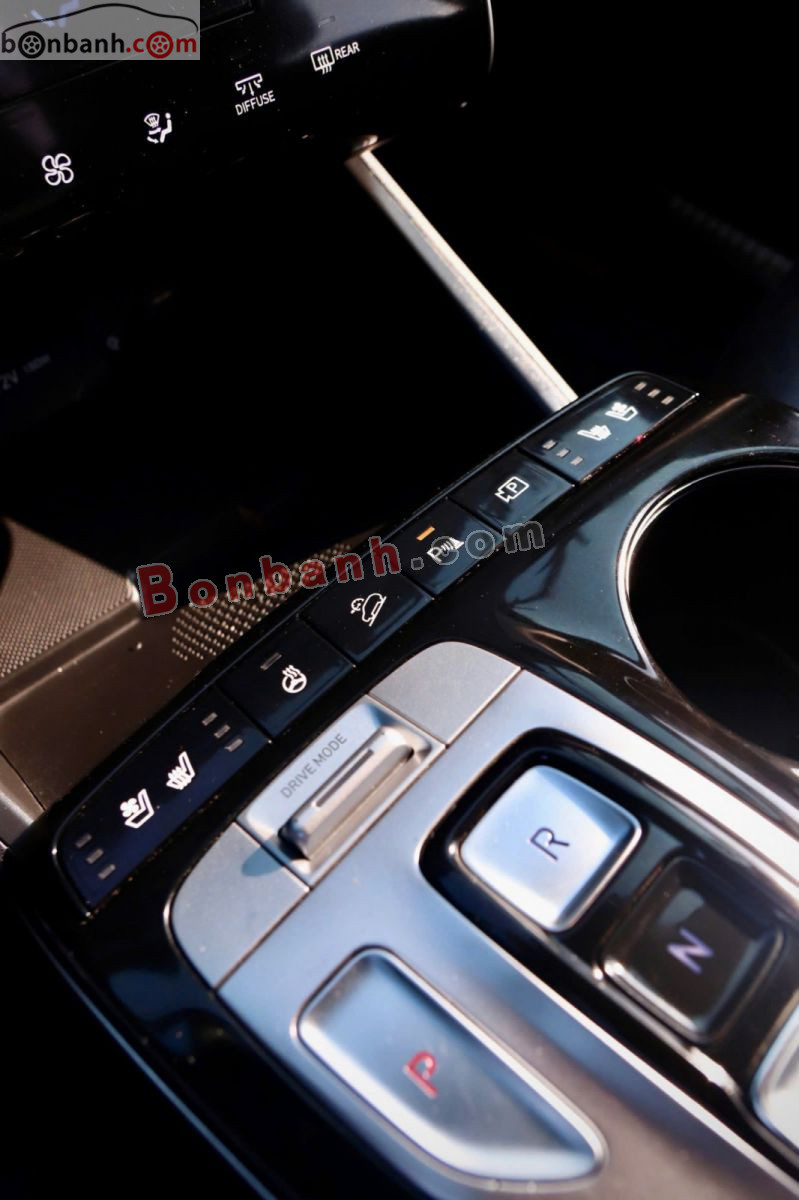 Bán ô tô Hyundai Tucson 2.0 AT CRDi Đặc biệt - 2022 - xe cũ