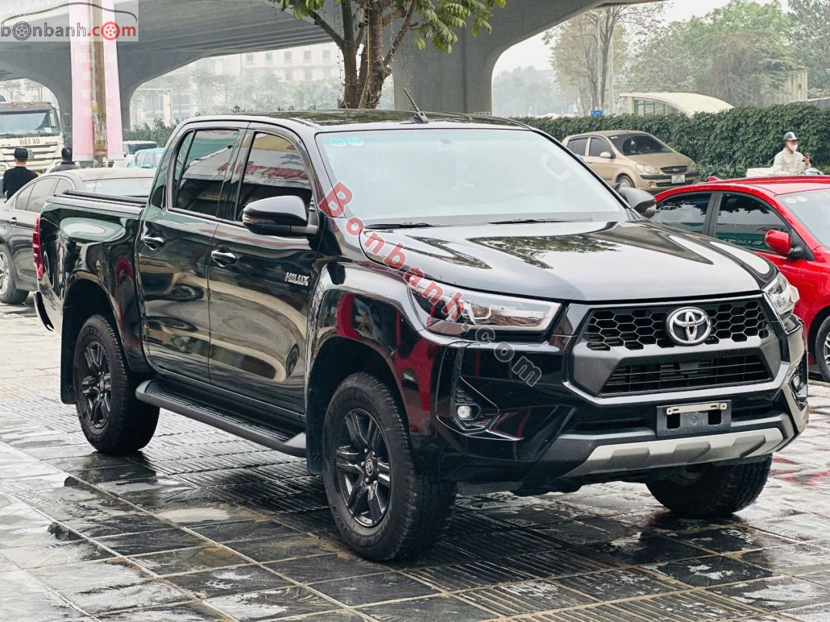 Bán ô tô Toyota Hilux 2.4L 4x2 AT - 2024 - xe cũ