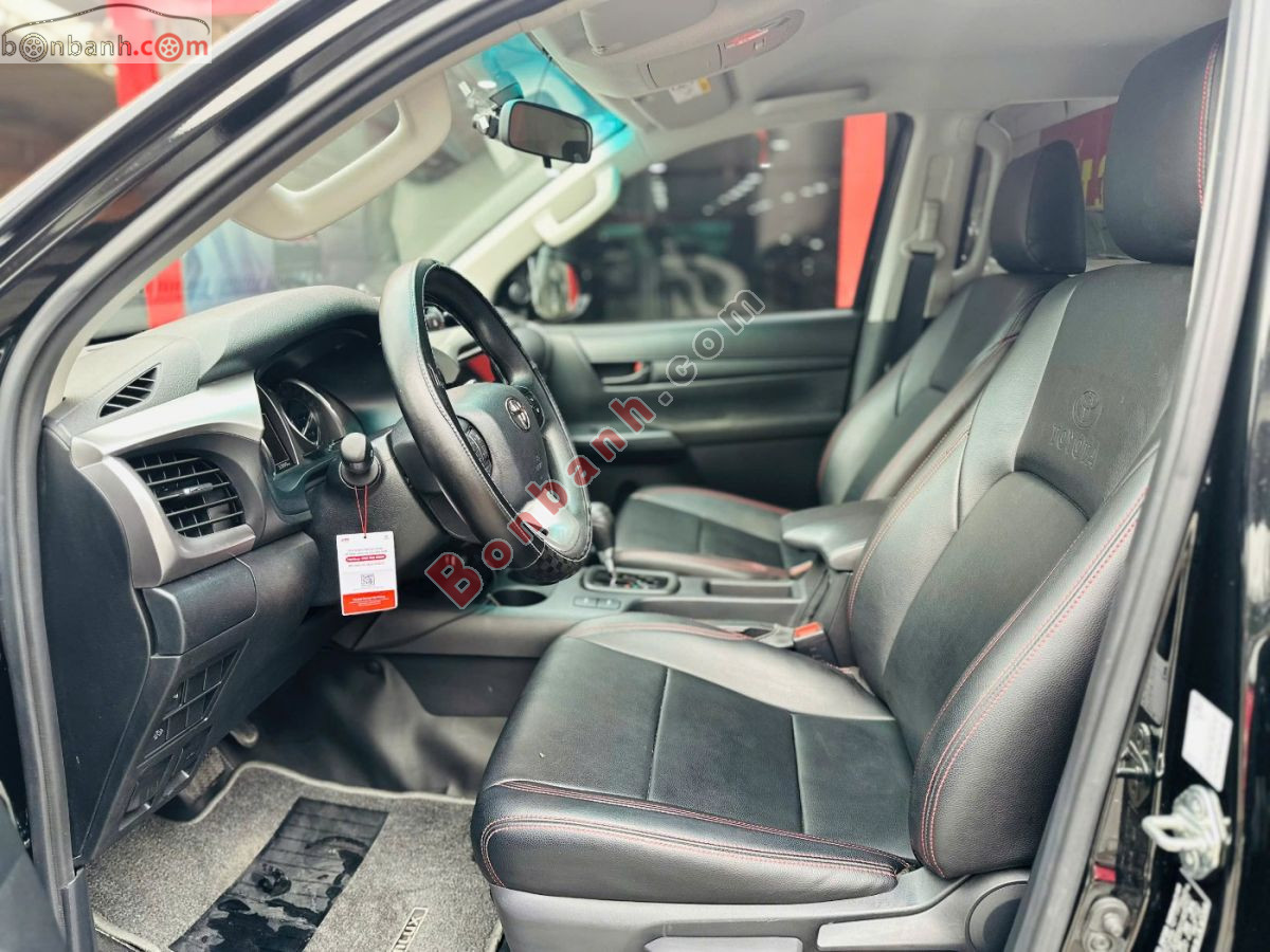 Bán ô tô Toyota Hilux 2.4L 4x2 AT - 2024 - xe cũ