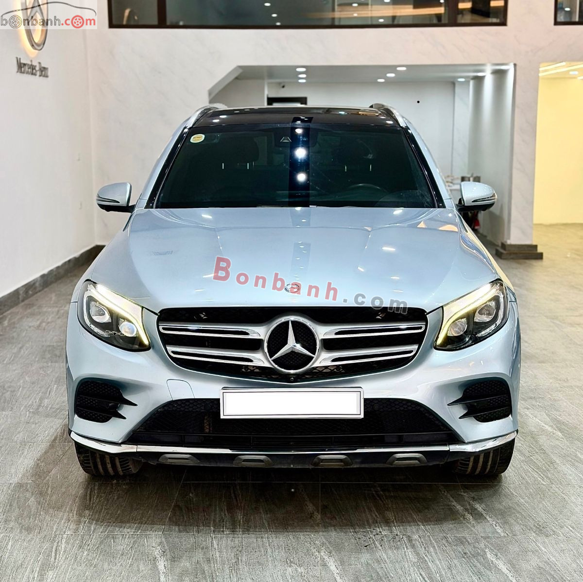 Bán ô tô Mercedes Benz GLC 300 4Matic - 2017 - xe cũ