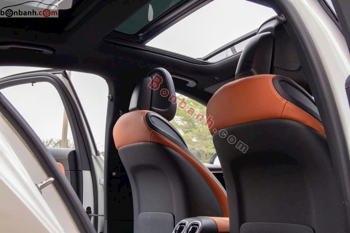 Bán ô tô Mercedes Benz C class C300 AMG - 2022 - xe cũ