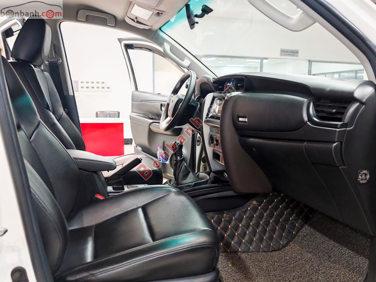 Bán ô tô Toyota Fortuner 2.4G 4x2 MT - 2019 - xe cũ