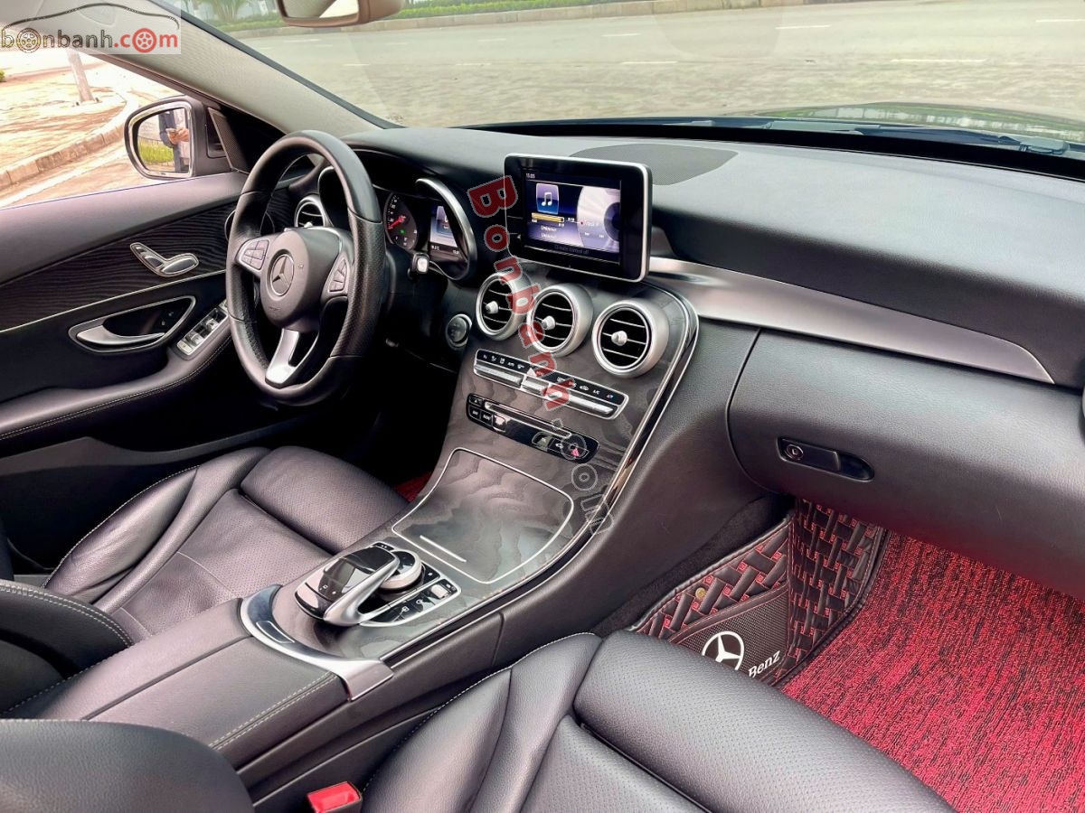 Bán ô tô Mercedes Benz C class C200 - 2017 - xe cũ