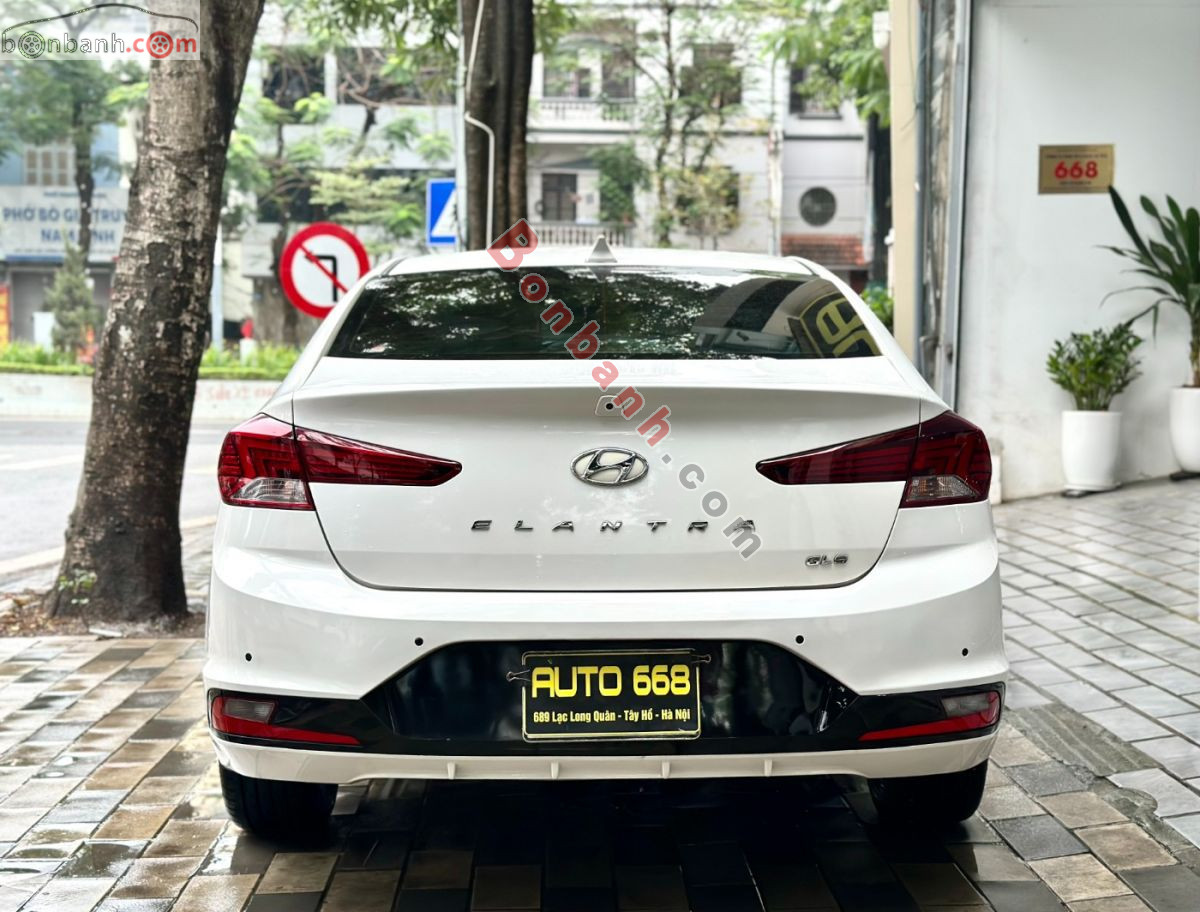 Bán ô tô Hyundai Elantra 2.0 AT - 2019 - xe cũ