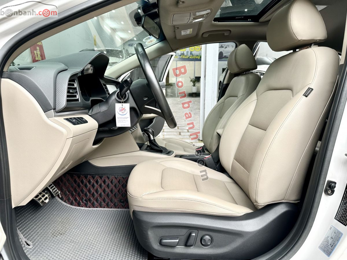 Bán ô tô Hyundai Elantra 2.0 AT - 2019 - xe cũ