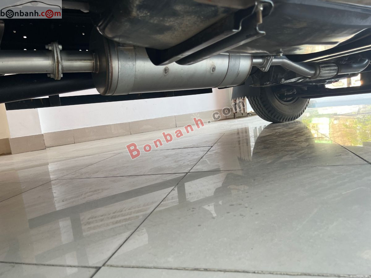 Bán ô tô Isuzu QKR QMR77HE4 Thùng Kín - 2020 - xe cũ