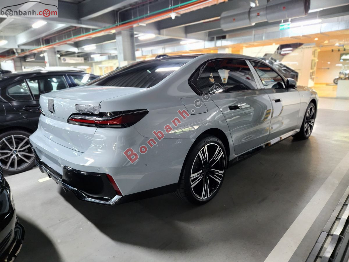 Bán ô tô BMW 7 Series 735i M Sport - 2025 - xe mới