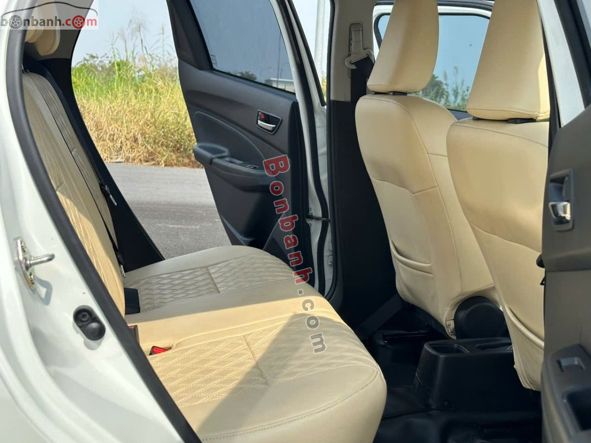 Bán ô tô Suzuki Swift GLX 1.2 AT - 2023 - xe cũ