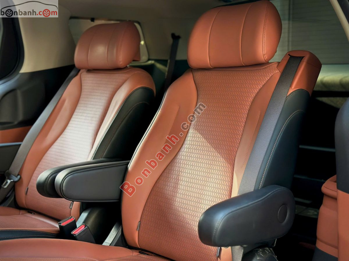 Bán ô tô Kia Carnival Premium 2.2D - 2022 - xe cũ