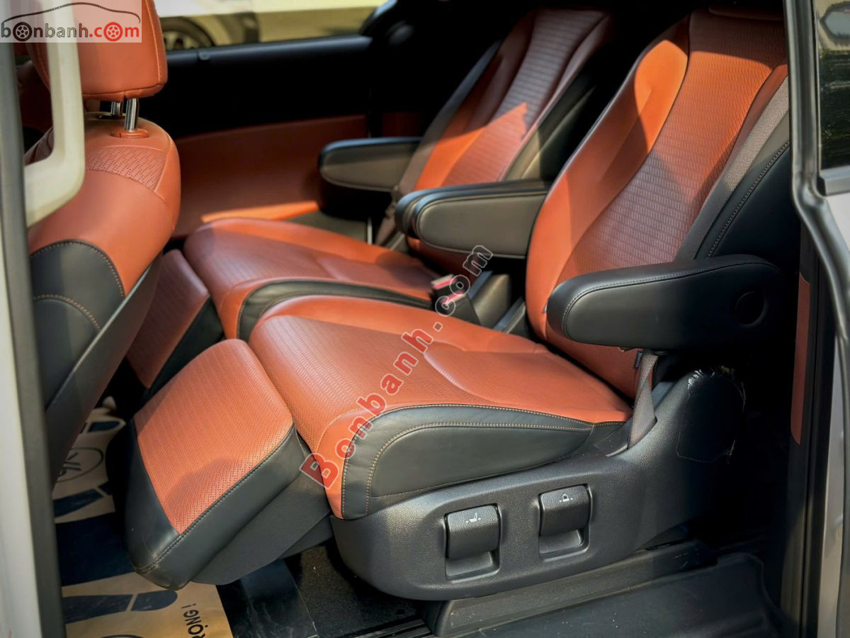 Bán ô tô Kia Carnival Premium 2.2D - 2022 - xe cũ