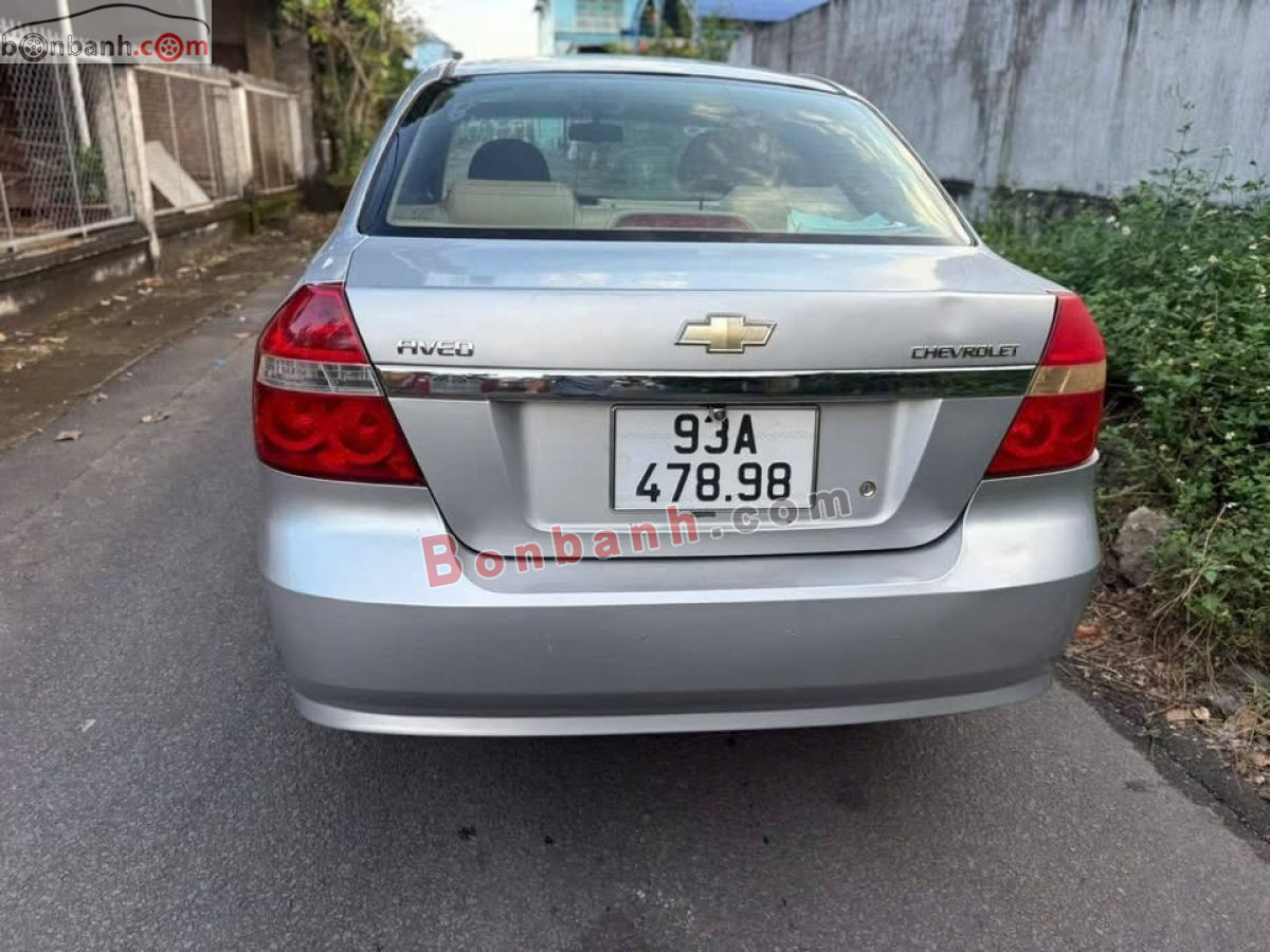 Bán ô tô Chevrolet Aveo 1.5 MT - 2013 - xe cũ