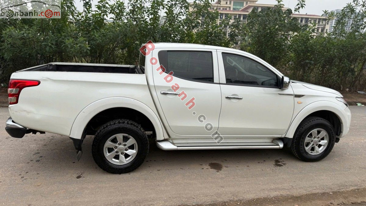 Bán ô tô Mitsubishi Triton 4x2 MT - 2019 - xe cũ