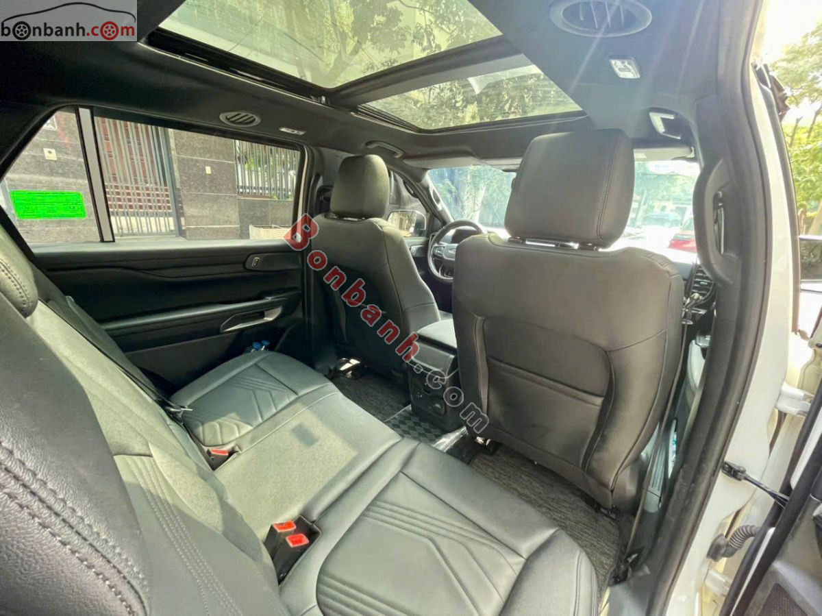 Bán ô tô Ford Everest Titanium 2.0L 4x2 AT - 2024 - xe cũ