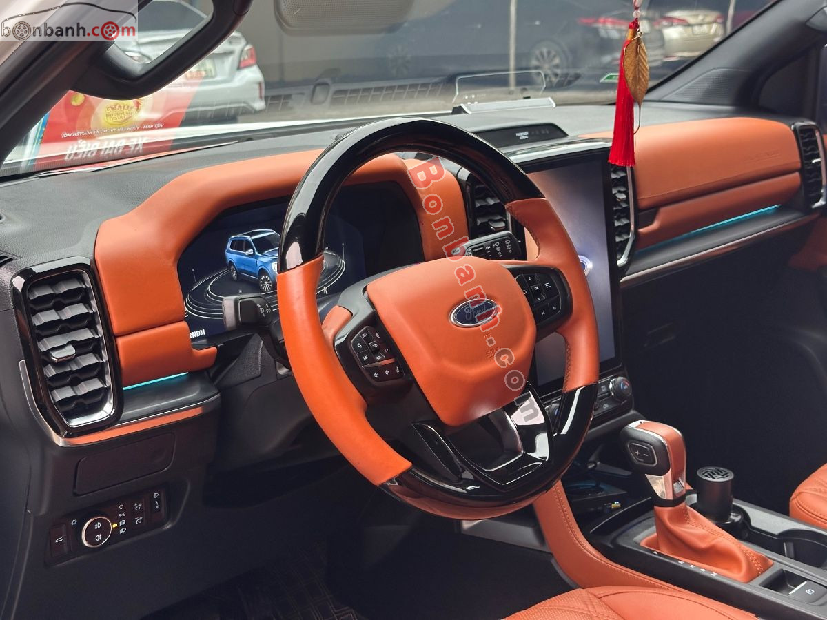 Bán ô tô Ford Everest Titanium 2.0L 4x2 AT - 2025 - xe cũ