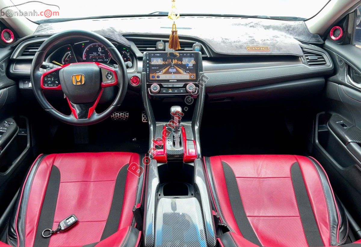 Bán ô tô Honda Civic RS 1.5 AT - 2019 - xe cũ