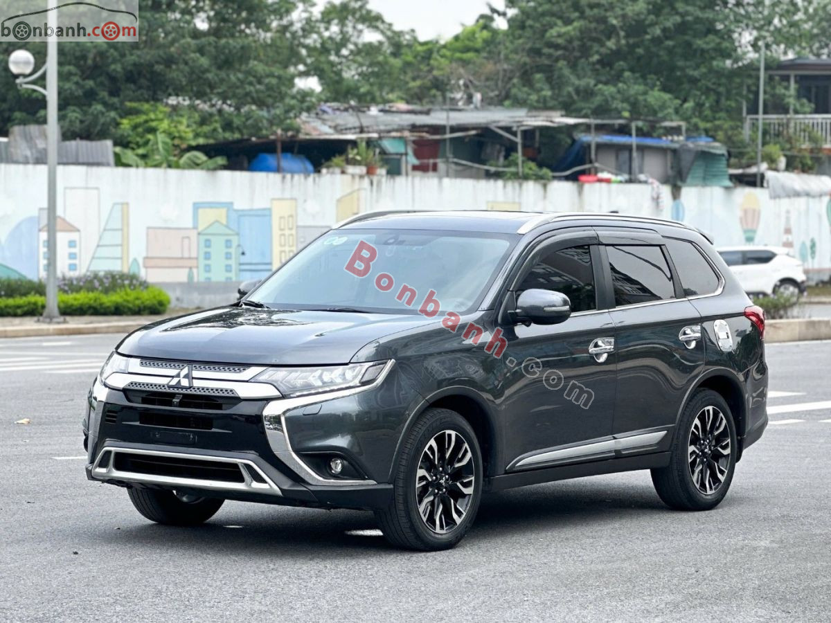 Bán ô tô Mitsubishi Outlander Premium 2.0 CVT - 2021 - xe cũ