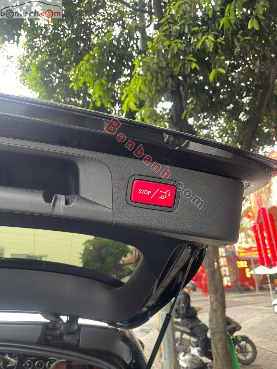 Bán ô tô Mercedes Benz GLC 250 4Matic - 2018 - xe cũ