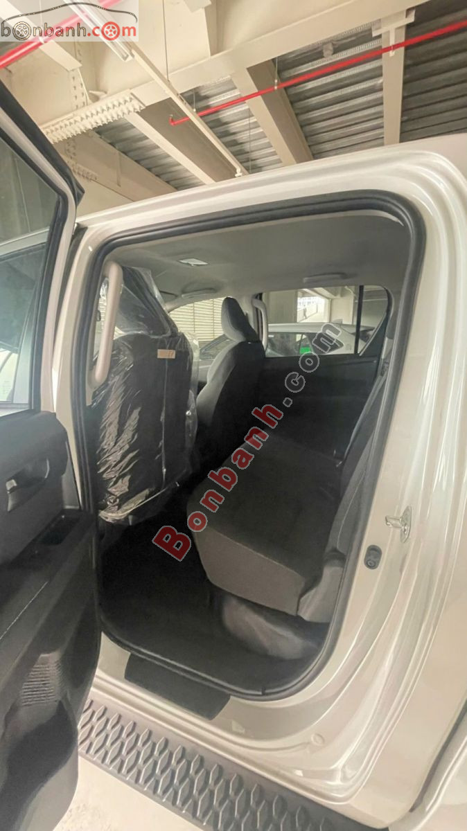 Bán ô tô Toyota Hilux Pro 2.8L 4x2 AT - 2026 - xe mới