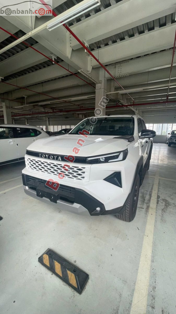 Bán ô tô Toyota Hilux Pro 2.8L 4x2 AT - 2026 - xe mới