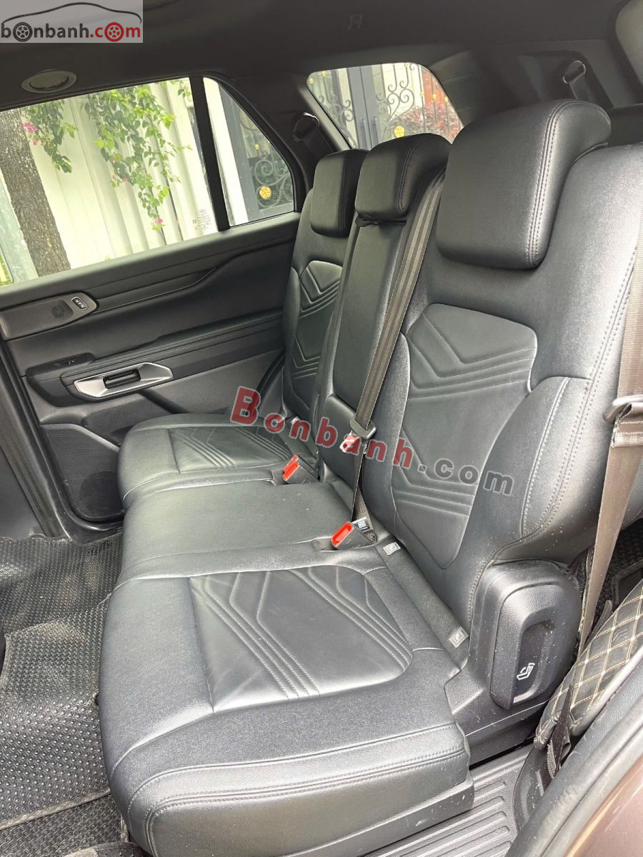 Bán ô tô Ford Everest Titanium 2.0L 4x2 AT - 2023 - xe cũ