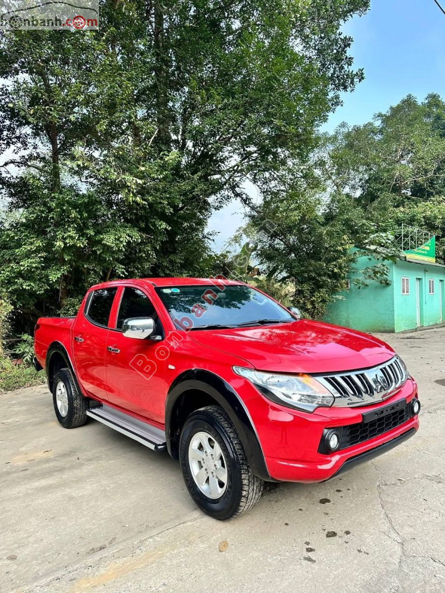 Bán ô tô Mitsubishi Triton 4x2 AT - 2016 - xe cũ