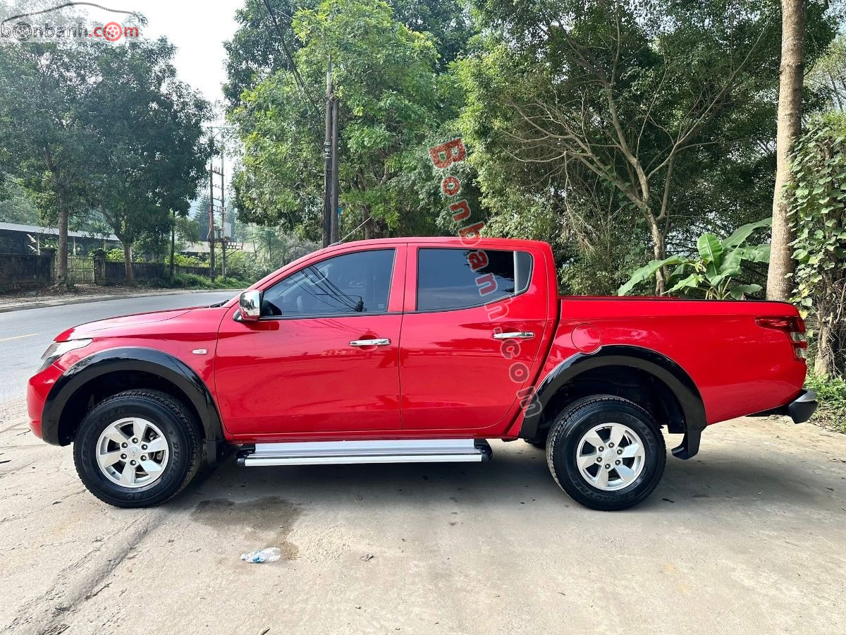 Bán ô tô Mitsubishi Triton 4x2 AT - 2016 - xe cũ