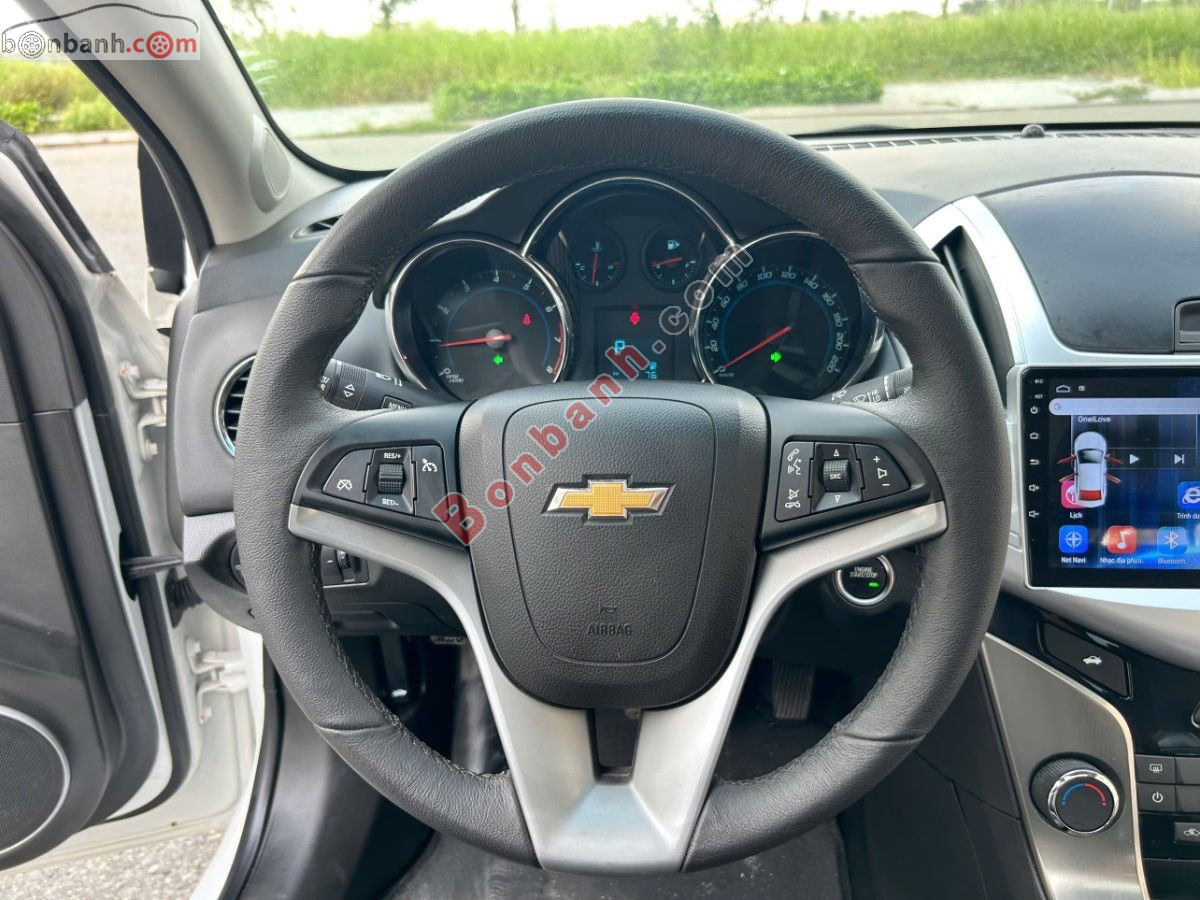 Bán ô tô Chevrolet Cruze LTZ 1.8L - 2018 - xe cũ