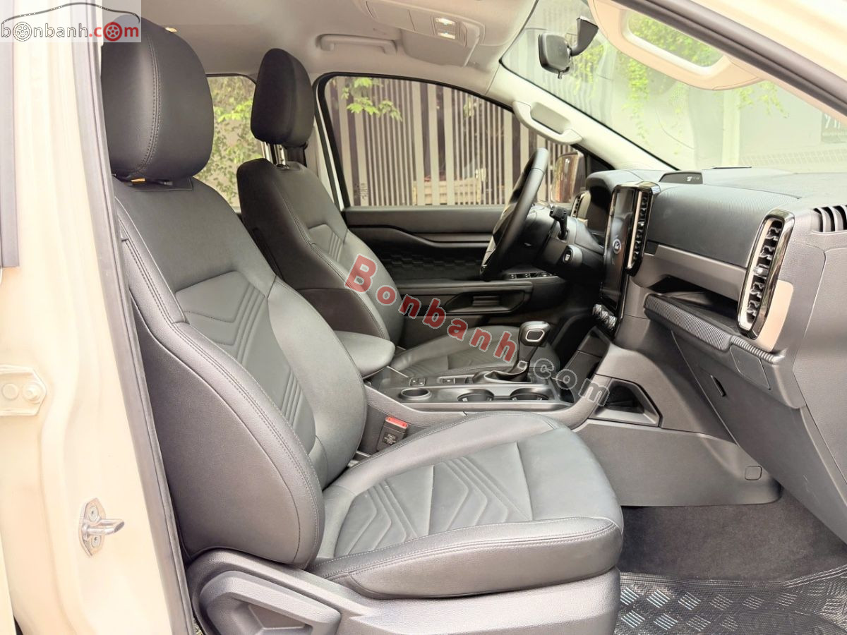 Bán ô tô Ford Everest Ambiente 2.0L 4x2 AT - 2025 - xe cũ