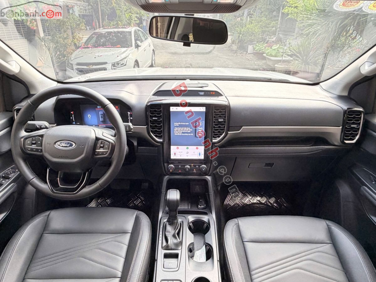 Bán ô tô Ford Everest Ambiente 2.0L 4x2 AT - 2025 - xe cũ