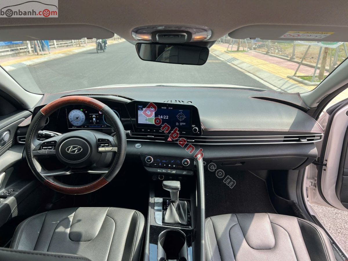 Bán ô tô Hyundai Elantra 1.6 AT Đặc biệt - 2024 - xe cũ