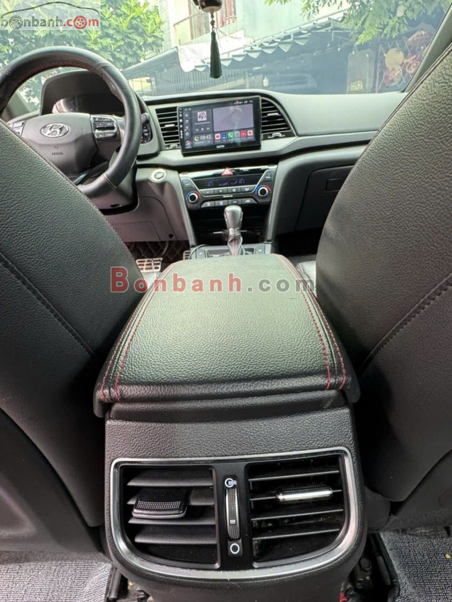 Bán ô tô Hyundai Elantra Sport 1.6 AT - 2018 - xe cũ