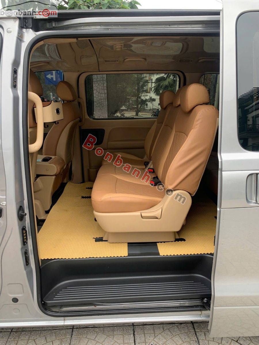 Bán ô tô Hyundai Starex MT 2.5 - 2017 - xe cũ