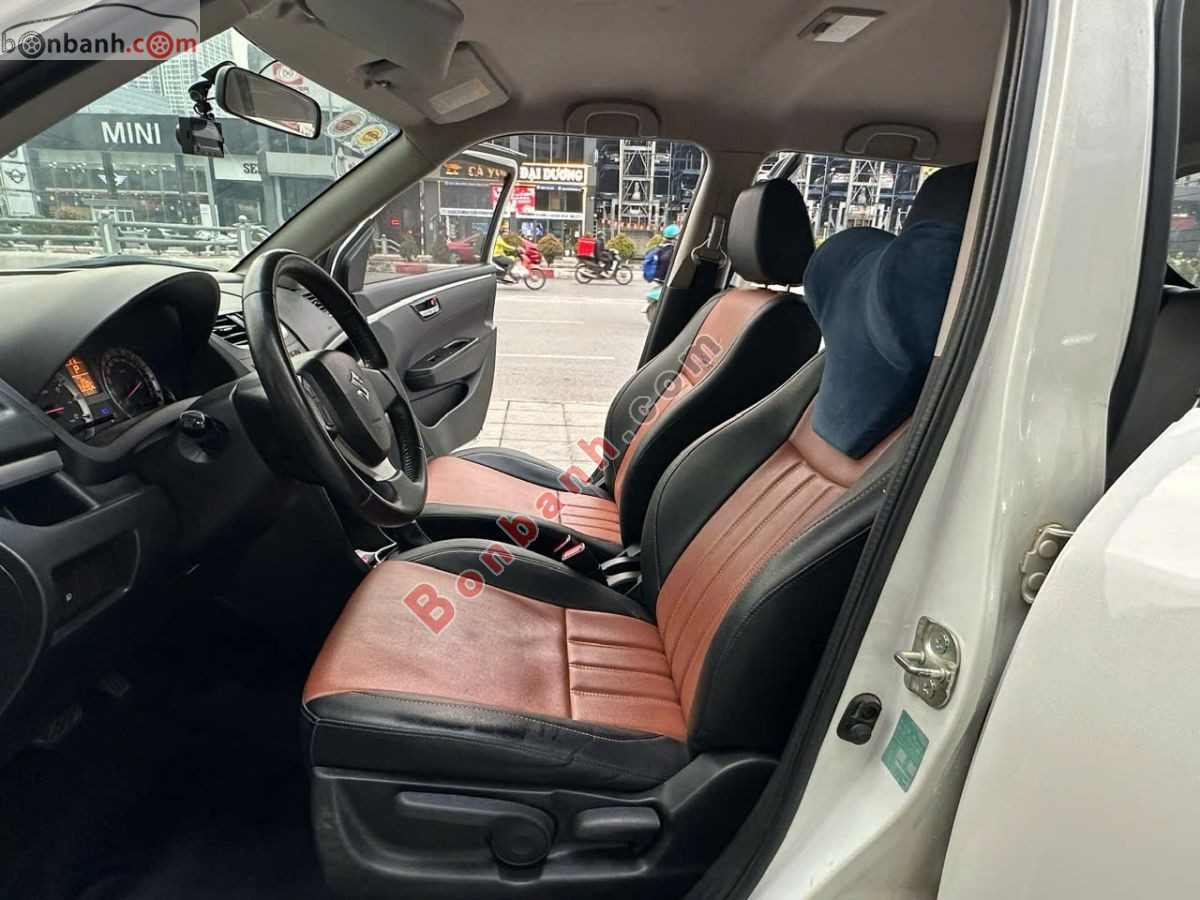 Bán ô tô Suzuki Swift 1.4 AT - 2017 - xe cũ