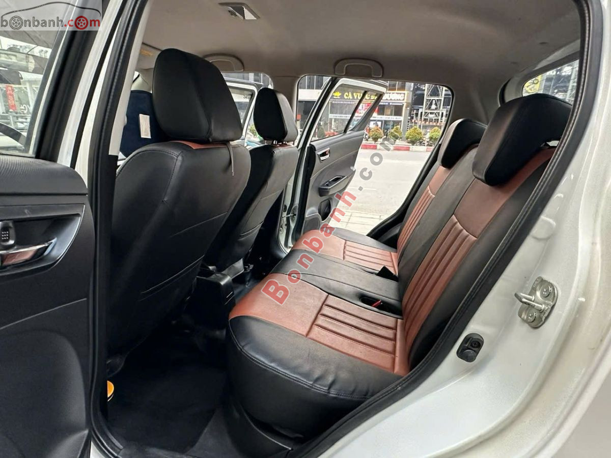 Bán ô tô Suzuki Swift 1.4 AT - 2017 - xe cũ