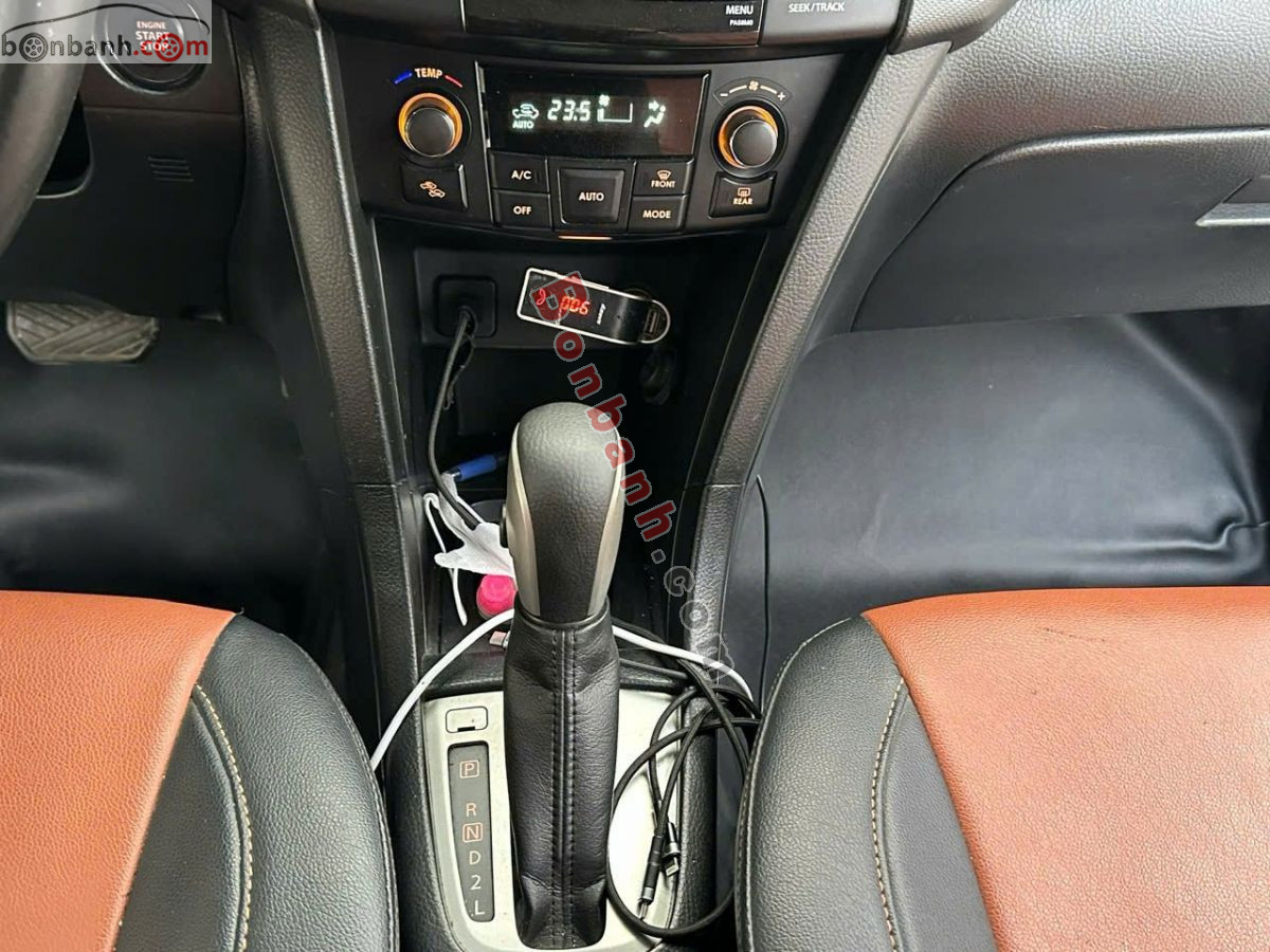 Bán ô tô Suzuki Swift 1.4 AT - 2017 - xe cũ