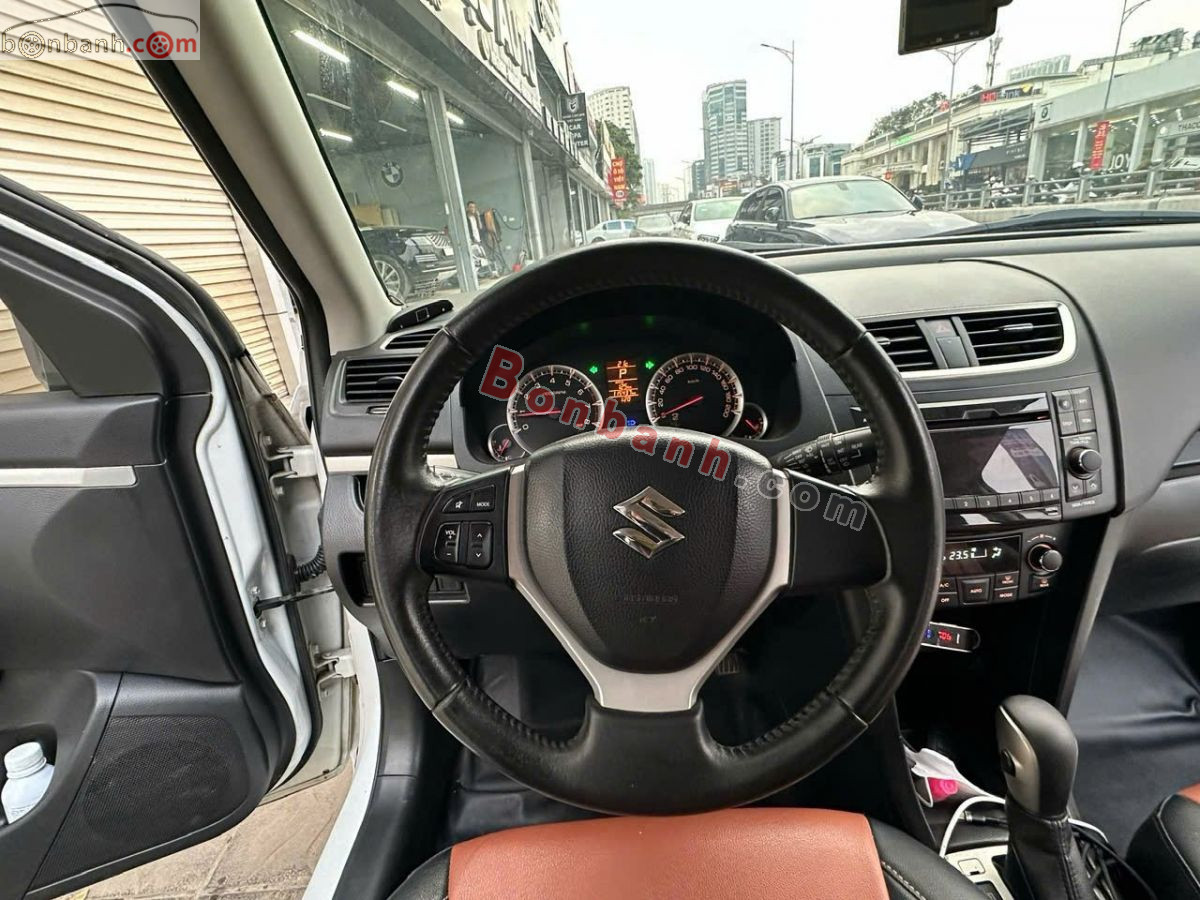 Bán ô tô Suzuki Swift 1.4 AT - 2017 - xe cũ