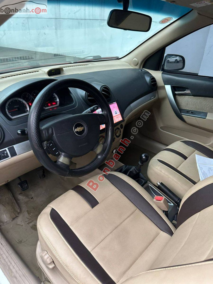 Bán ô tô Chevrolet Aveo LT 1.4 MT - 2017 - xe cũ