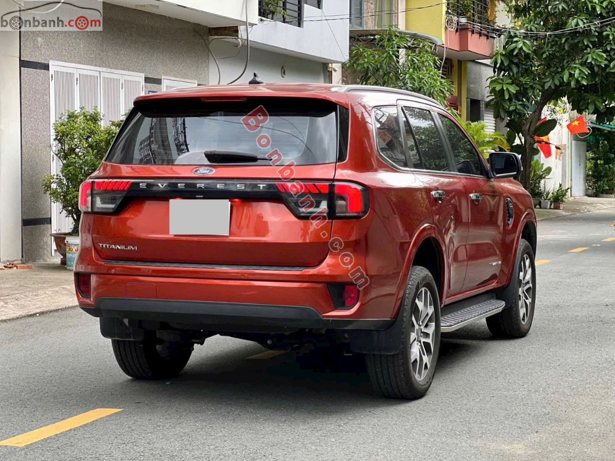 Bán ô tô Ford Everest Titanium 2.0L 4x2 AT - 2023 - xe cũ